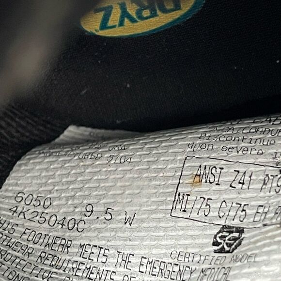 Boots Steel Toe Black ANSI Z41 PT99 MI/75 C/75 Vibram Men's US Size 9.5 - Picture 7 of 7